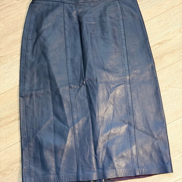 Vintage 90s genuine leather Navy Blue Pencil Skirt - Picture 2 of 7